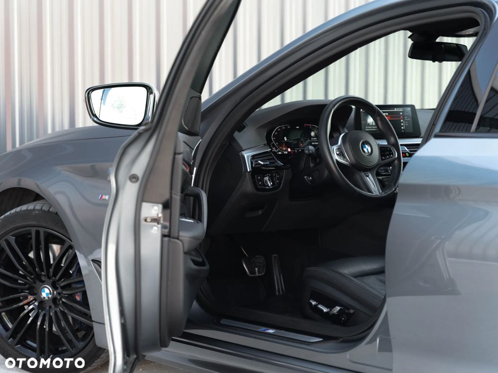 BMW Seria 5 530i xDrive M Sport sport - 16