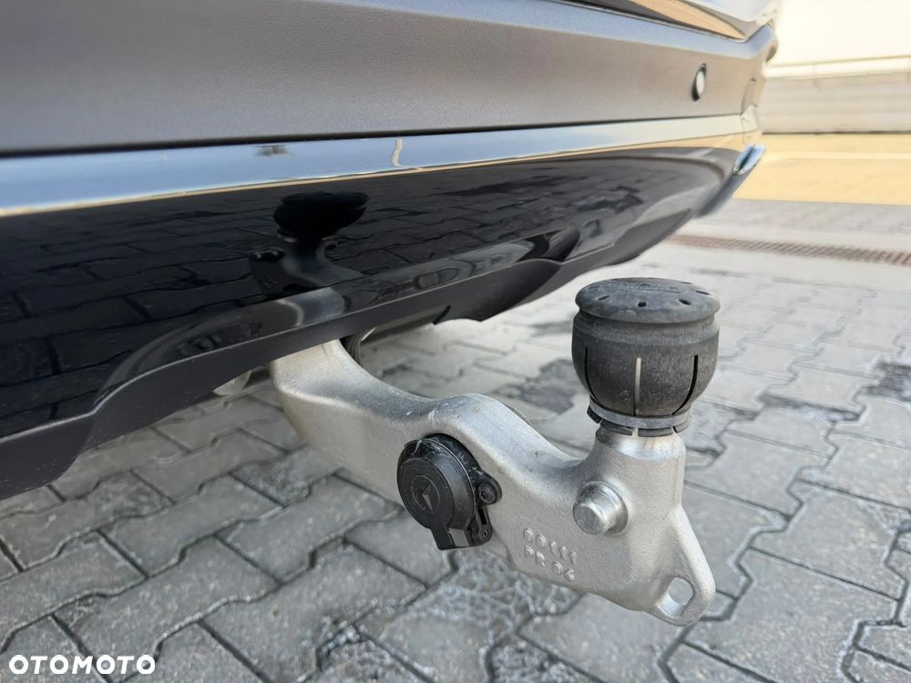 Mercedes-Benz GLS - 34