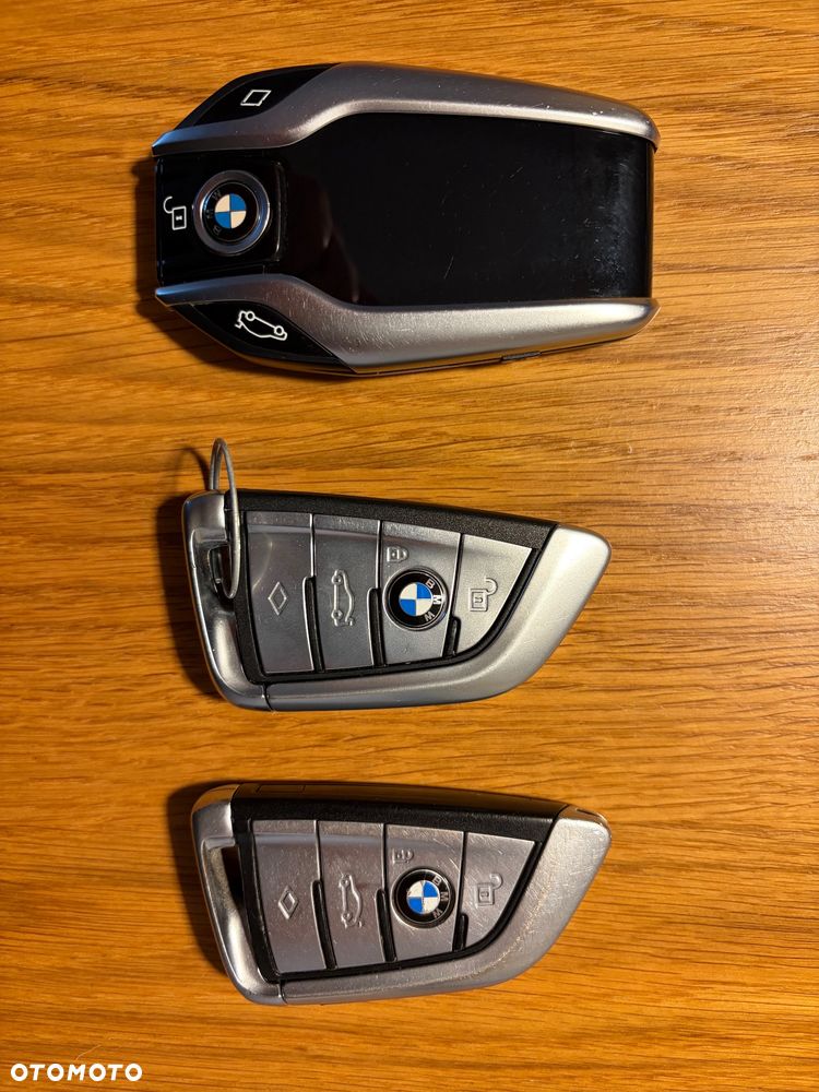 BMW Seria 7 - 28
