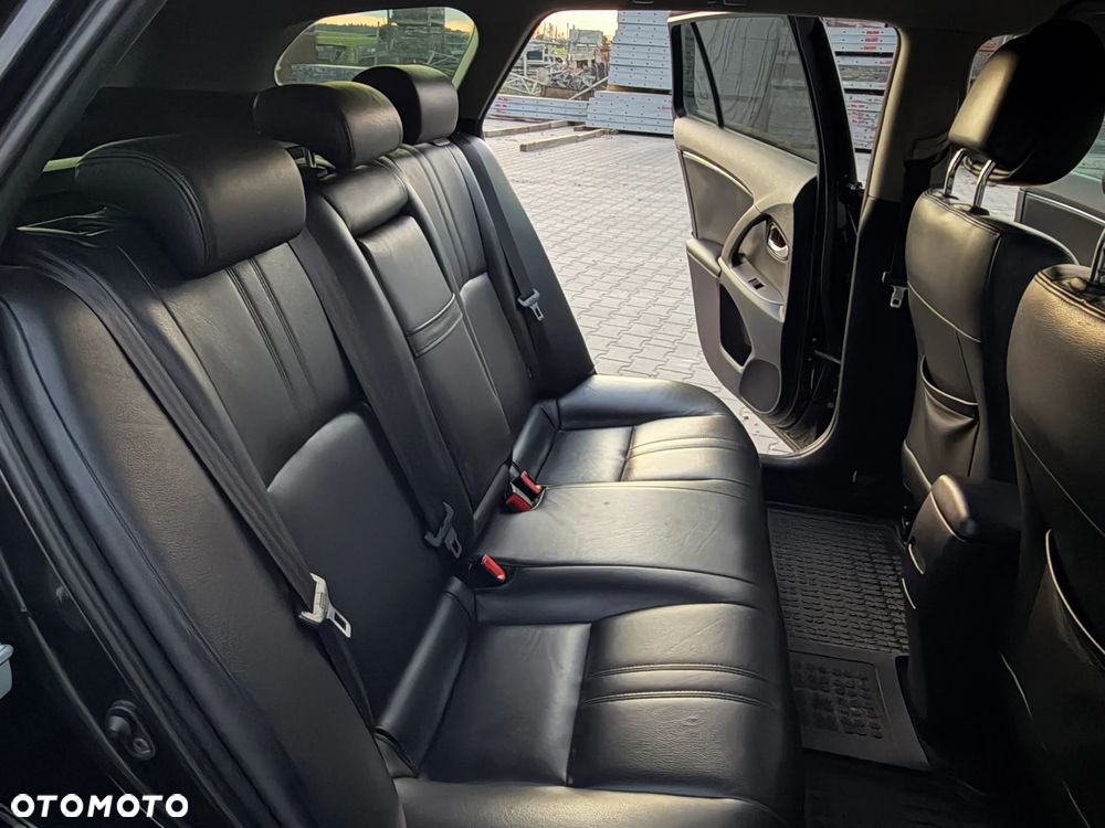 Toyota Avensis 2.0 D-4D Sol - 13