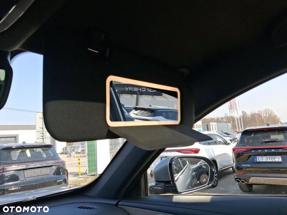 Chery Tiggo 8 1.5 T-GDI Super Hybrid Prestige DCT - 24