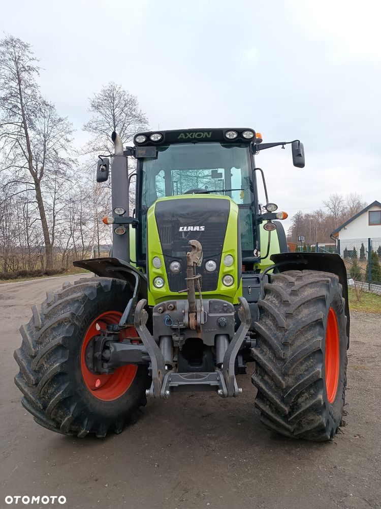 Claas AXION 810 - 3
