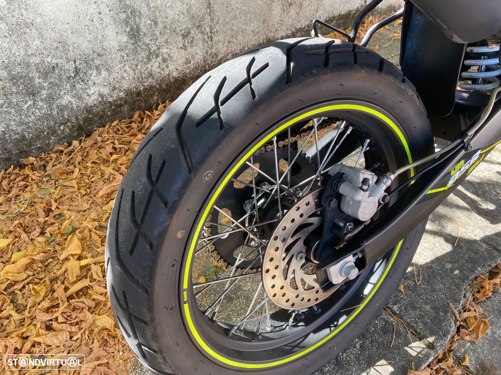 UM DSR SM Super Motard - 13