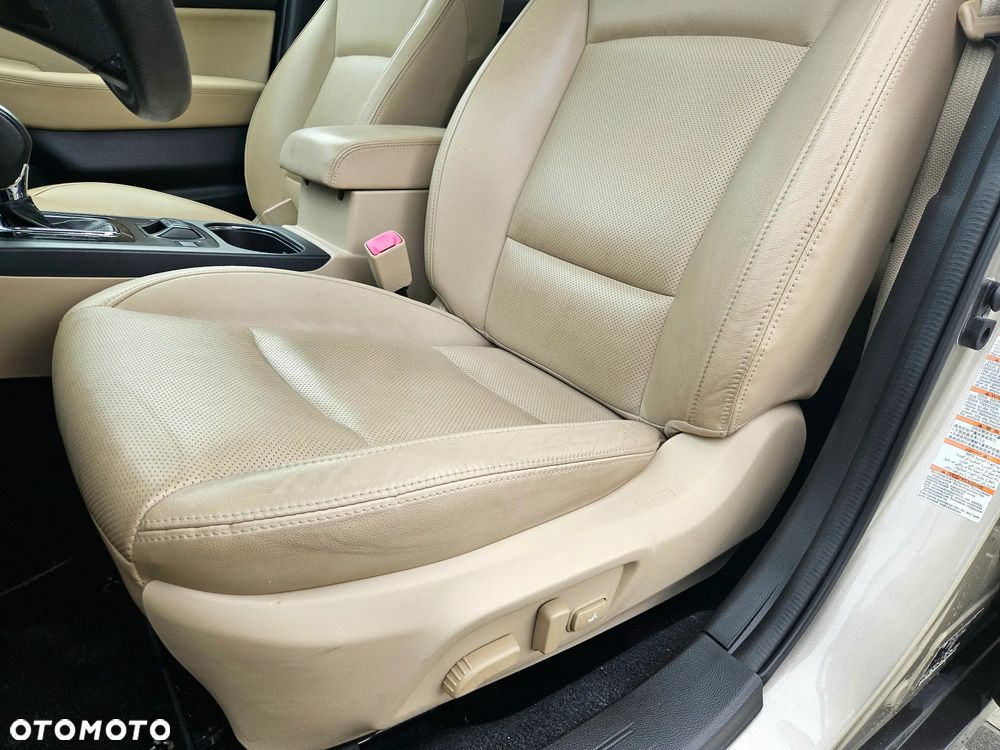 Subaru Outback - 25