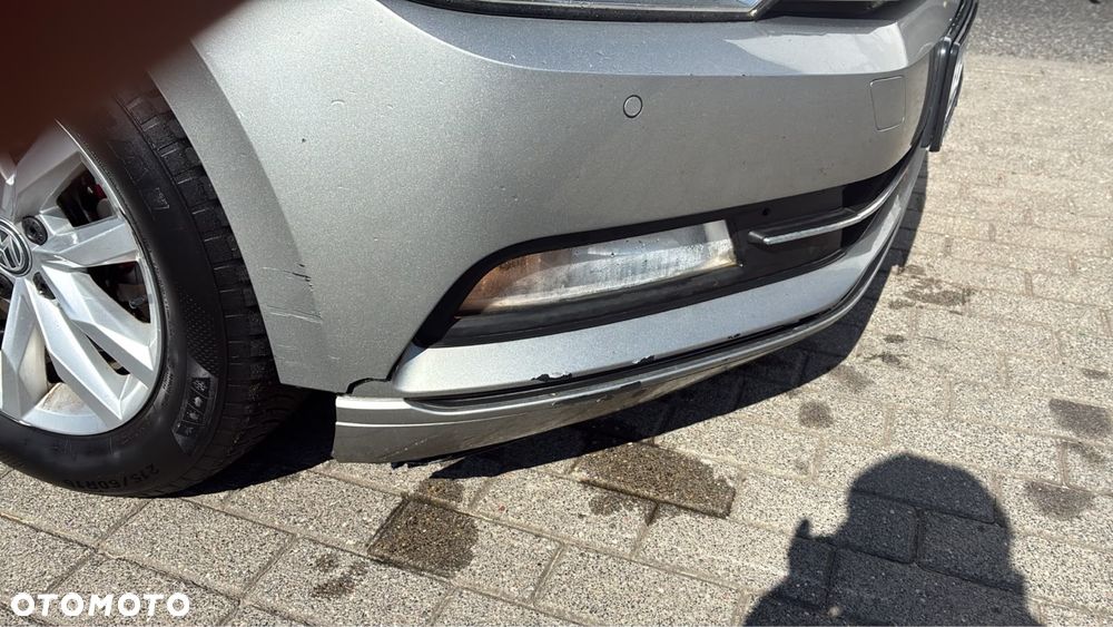 Volkswagen Passat - 3