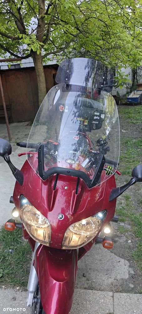 Yamaha FJR - 7