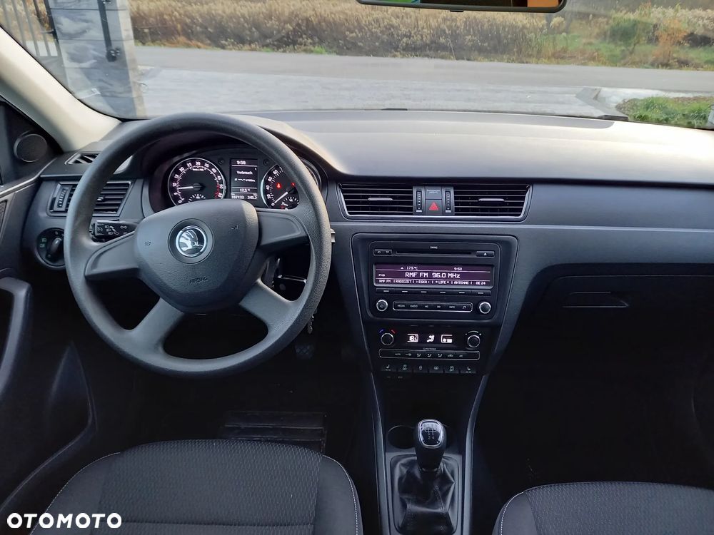 Skoda RAPID 1.6 TDI Ambition - 9