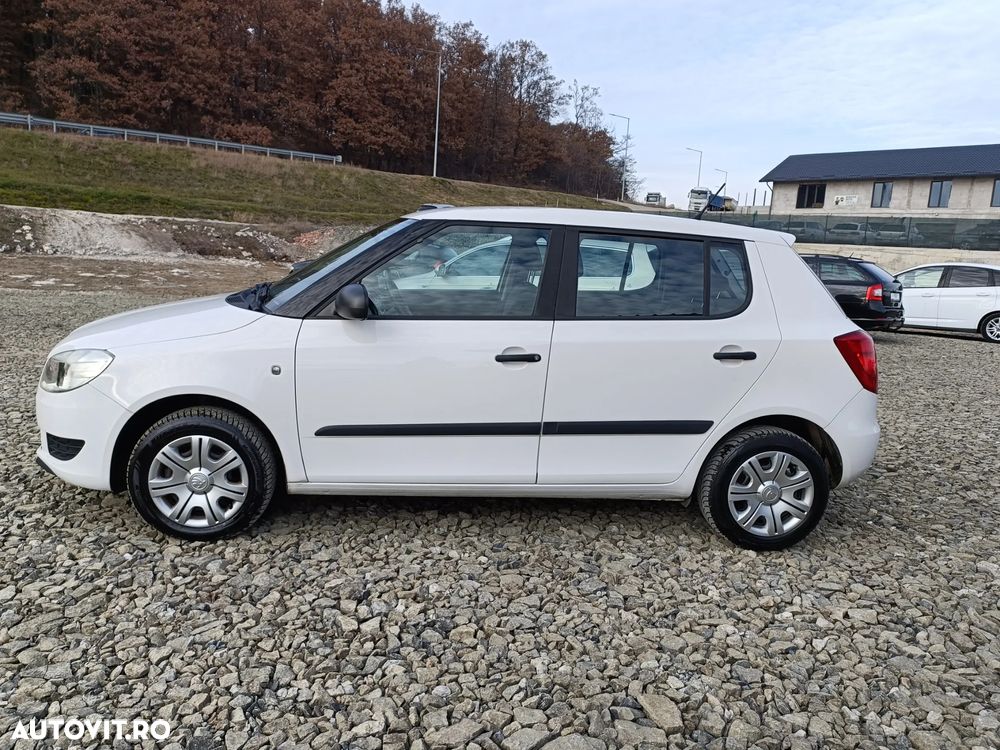 Skoda Fabia 1.2 HTP Active - 3