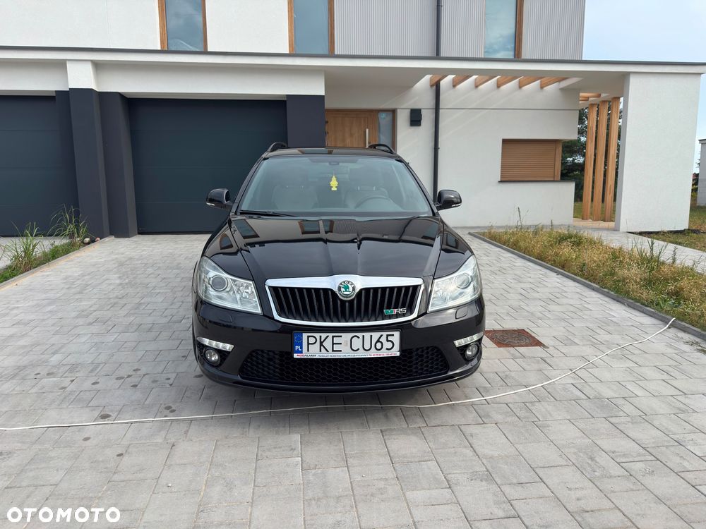 Skoda Octavia 2.0 TDI DPF RS - 3