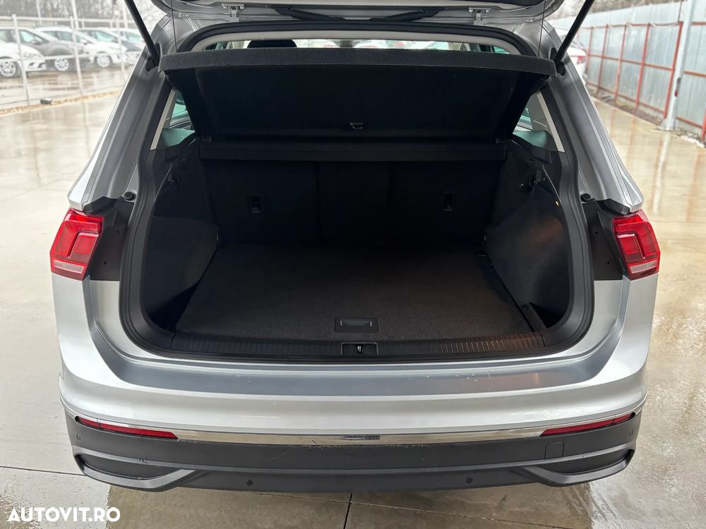 Volkswagen Tiguan 2.0 TDI SCR 4Motion DSG Comfortline - 10