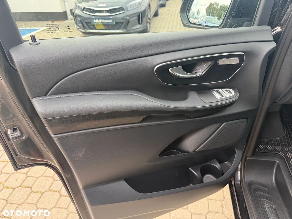 Mercedes-Benz Klasa V 300 d 4-Matic 9G-Tronic Avantgarde (ekstra d³) - 14