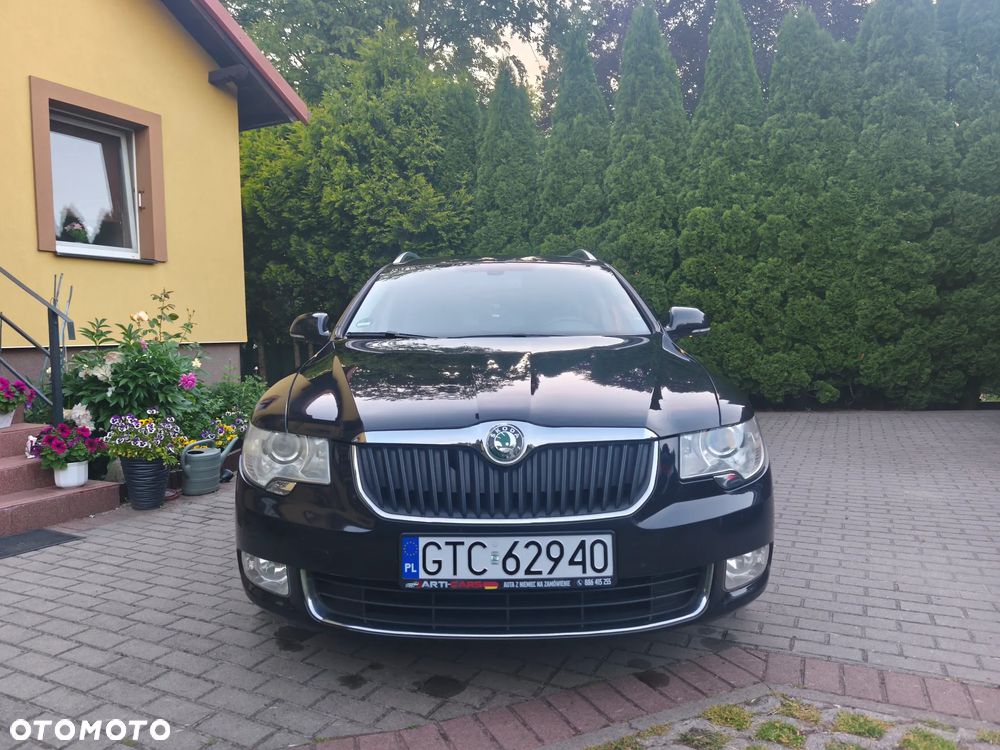 Skoda Superb 1.8 TSI DSG Comfort - 2