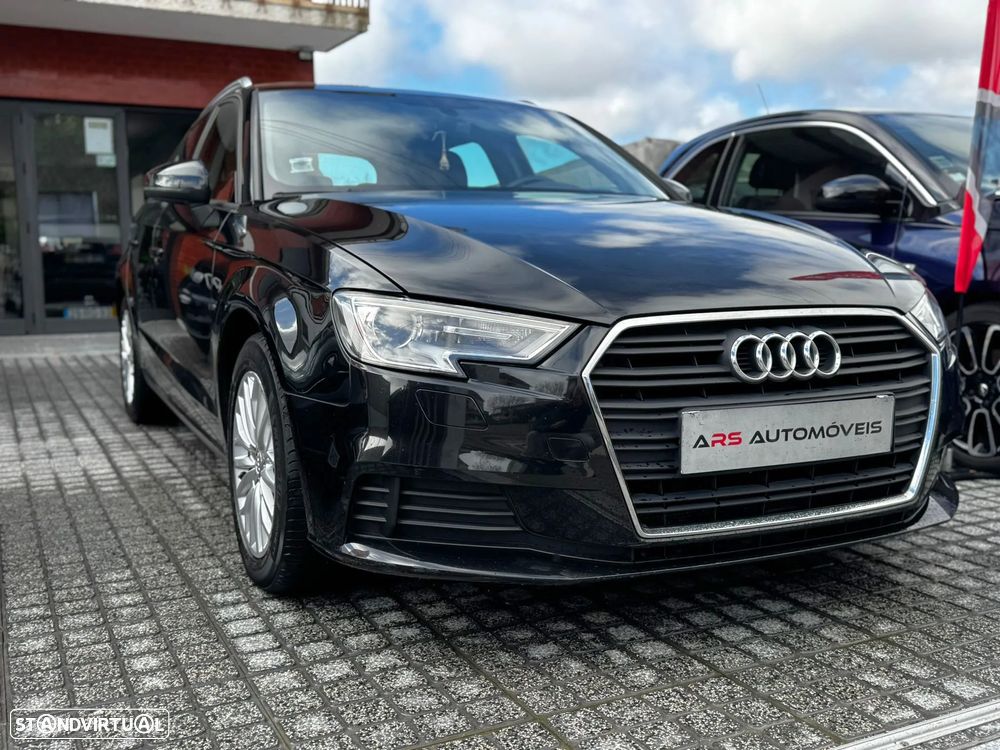 Audi A3 Sportback 1.6 TDI Advance - 3
