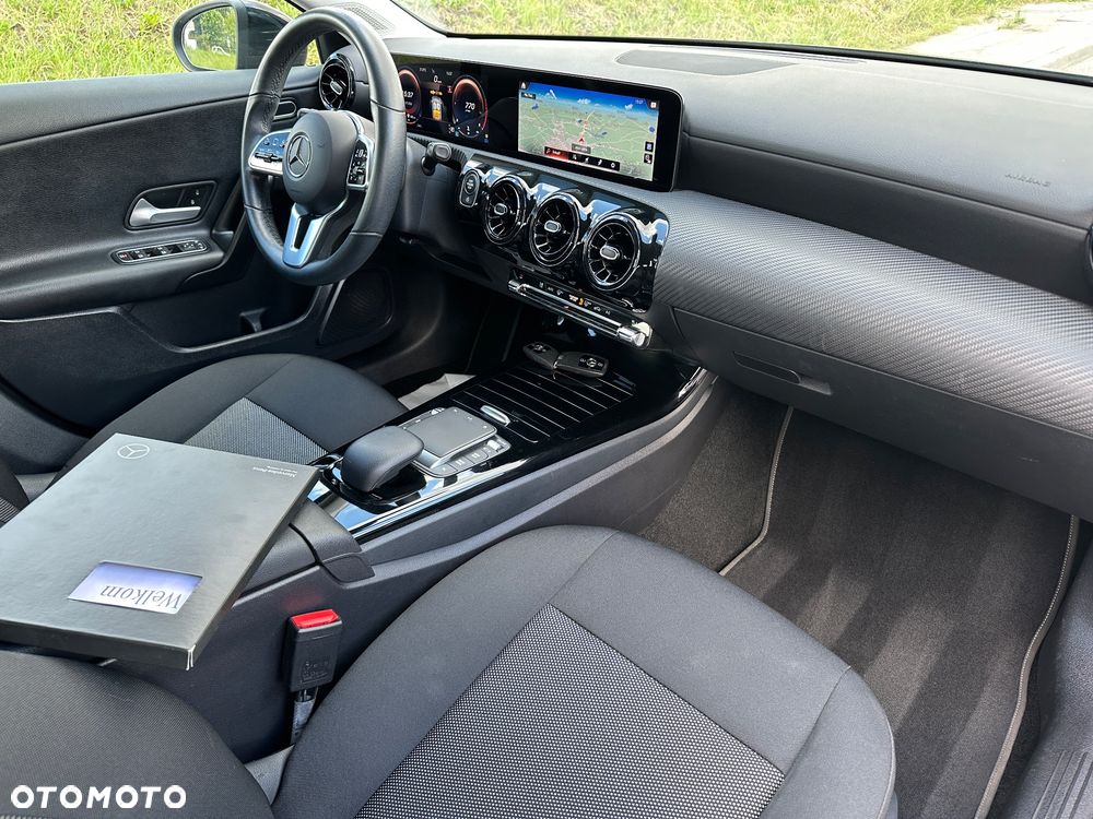 Mercedes-Benz Klasa A 180 d 8G-DCT Advanced Progressive - 22