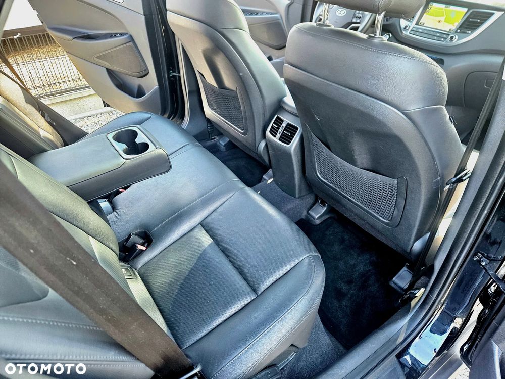 Hyundai Tucson 1.6 Turbo 4WD Premium - 23