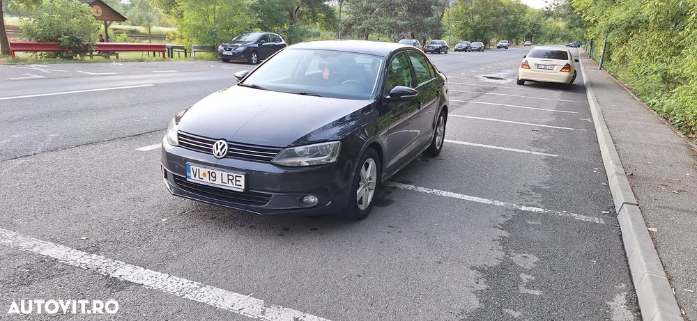 Volkswagen Jetta - 19