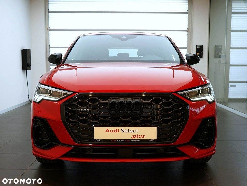Audi Q3 Sportback - 6