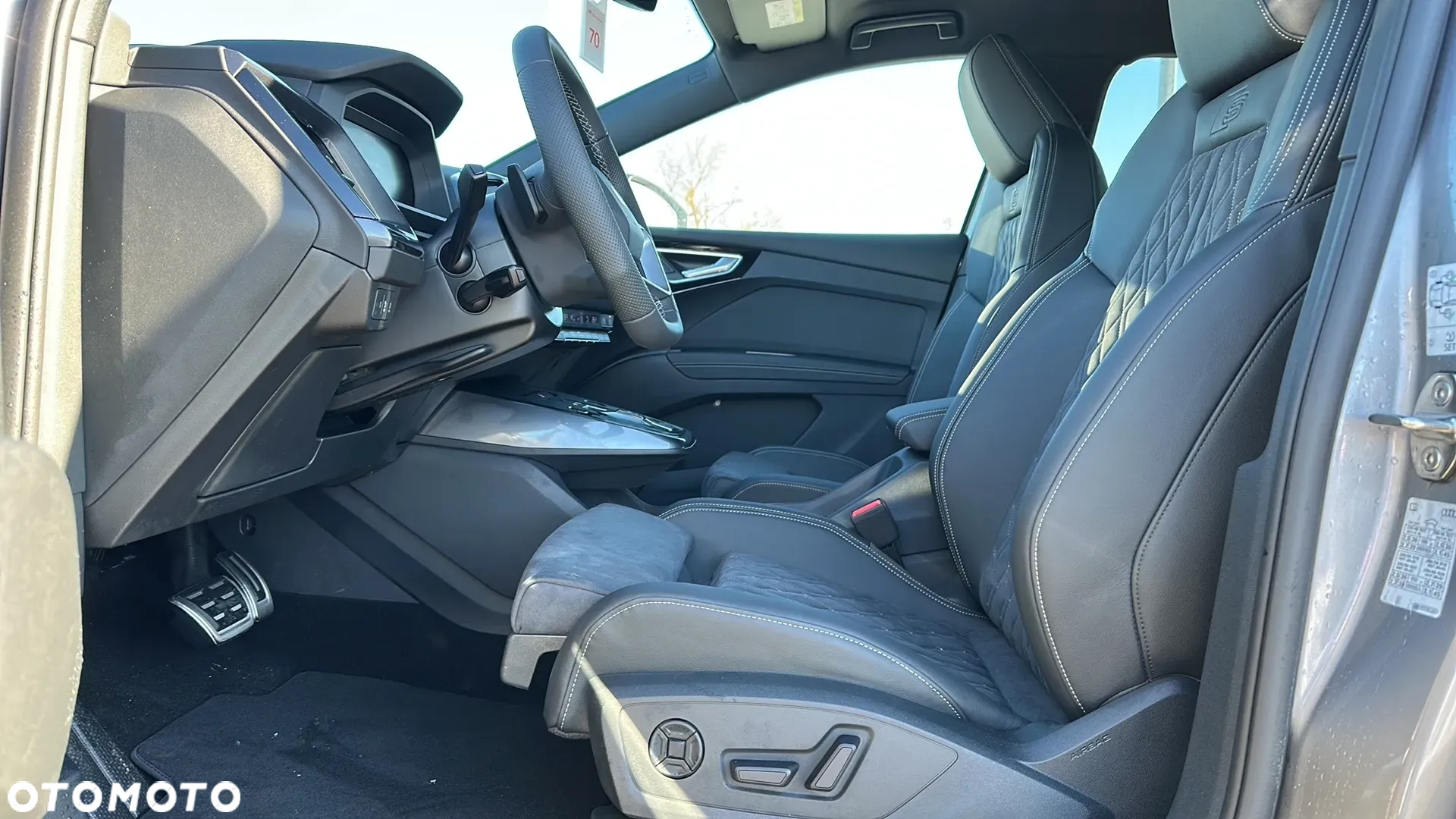 Audi Q4 e-tron 45 82kWh - 11