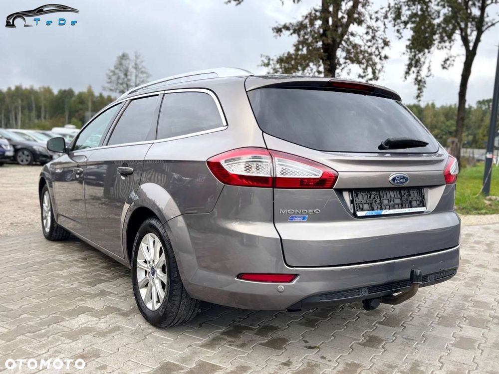 Ford Mondeo 1.6 T Platinium X Plus (Titanium) - 12