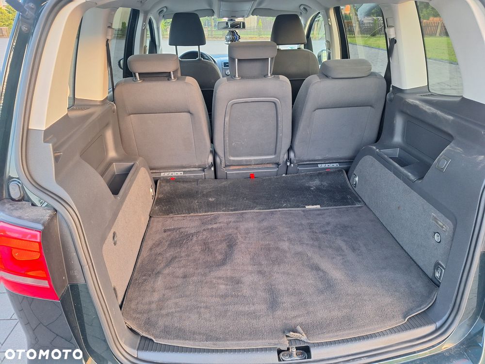 Volkswagen Touran 2.0 TDI DPF DSG Highline - 14