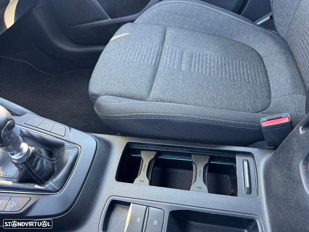 Ford Focus 1.0 EcoBoost Active - 21