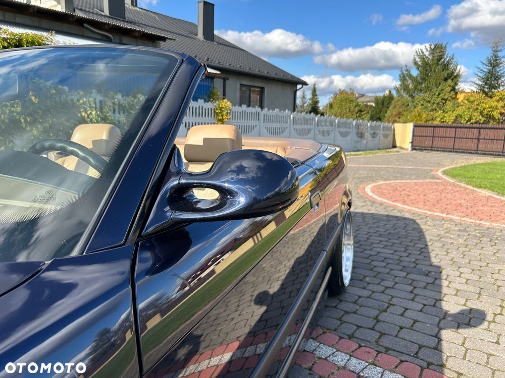 BMW Seria 3 328i - 23