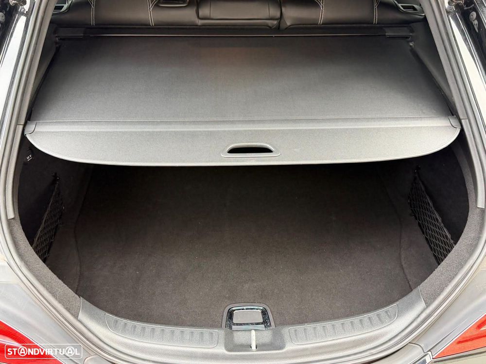 Mercedes-Benz CLA 180 d 7G-DCT Urban - 29