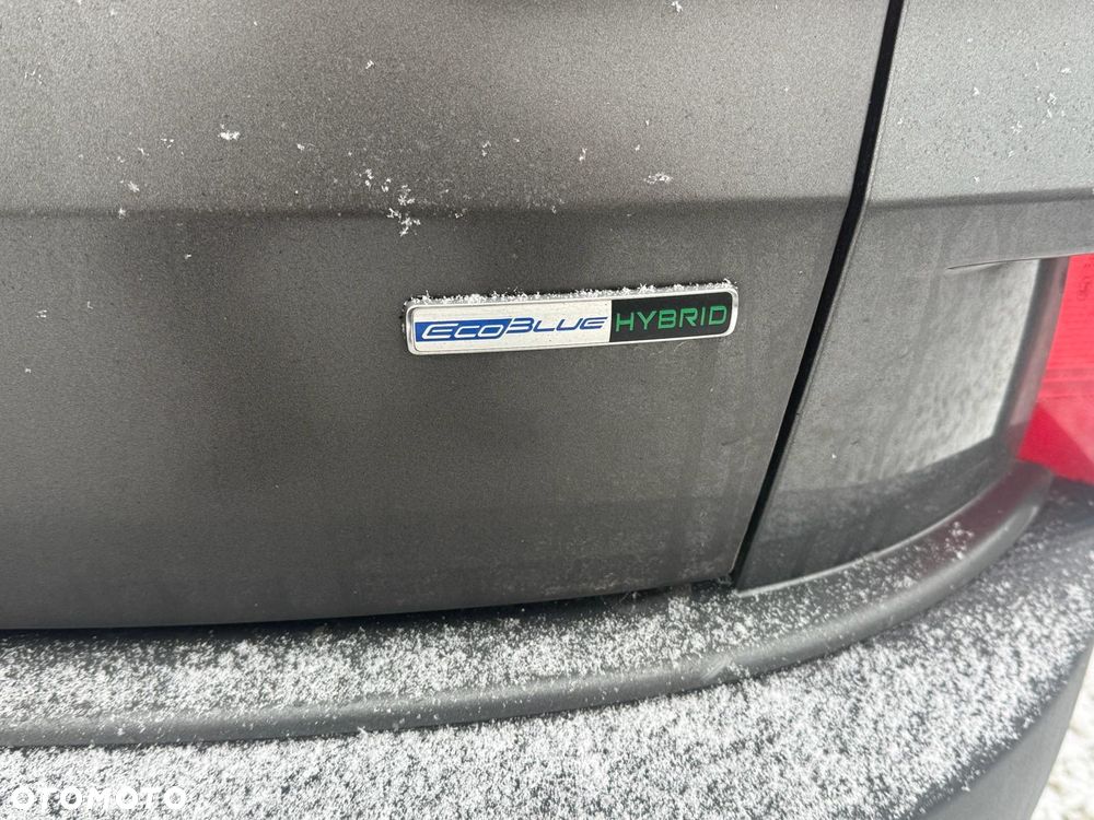 Ford Kuga 2.0 EcoBlue Hybrid TITANIUM - 10