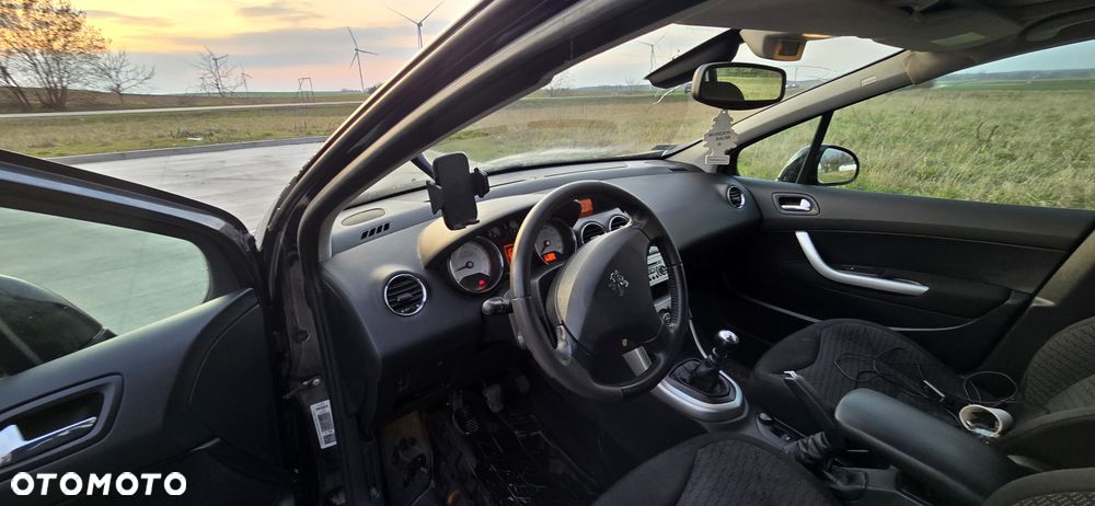 Peugeot 308 - 3