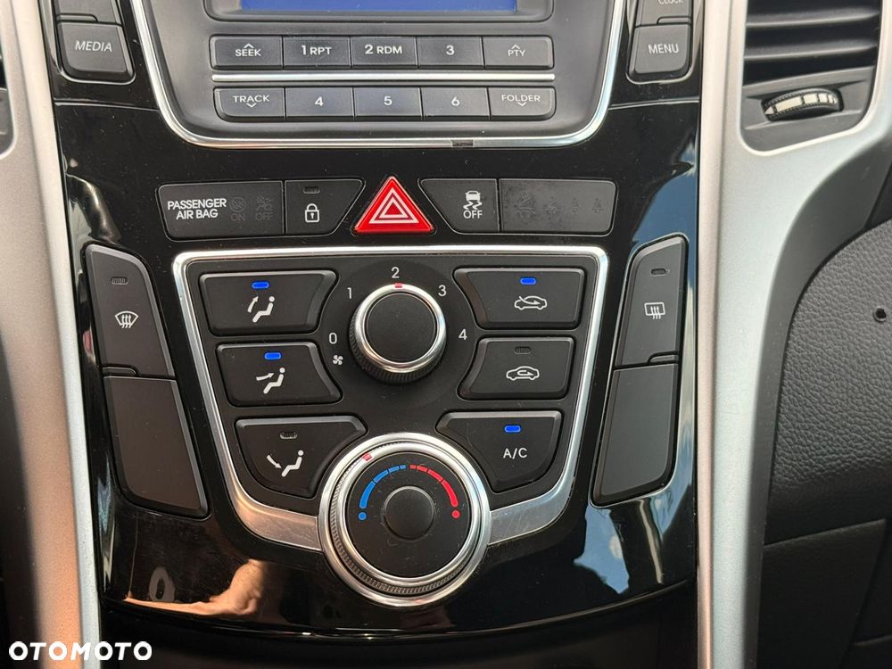 Hyundai i30 - 17