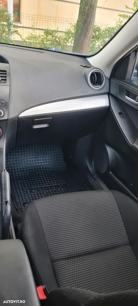 Mazda 3 1.6i CE - 14
