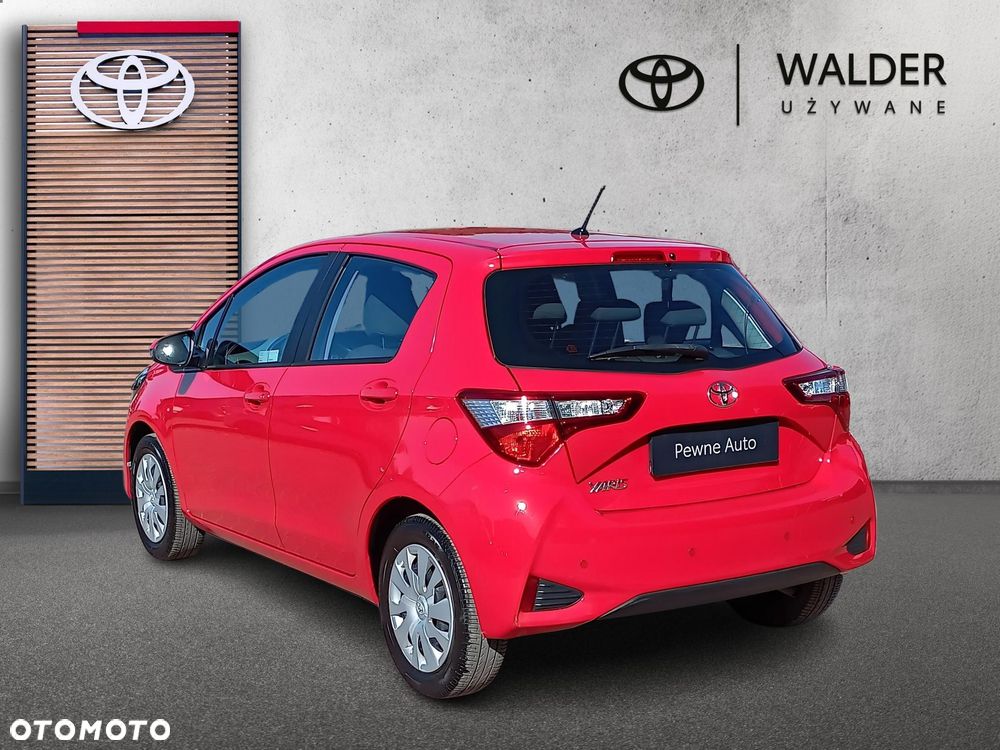 Toyota Yaris - 4