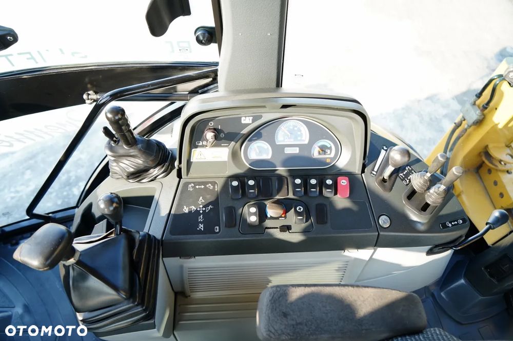 Caterpillar 434F / KOPARKO-ŁADOWARKA /  5 500 MTH / - 33