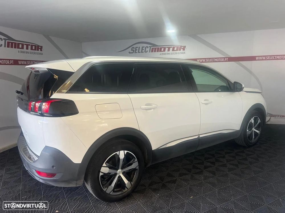 Peugeot 5008 PureTech 130 Stop & Start Allure Business-Pack - 3