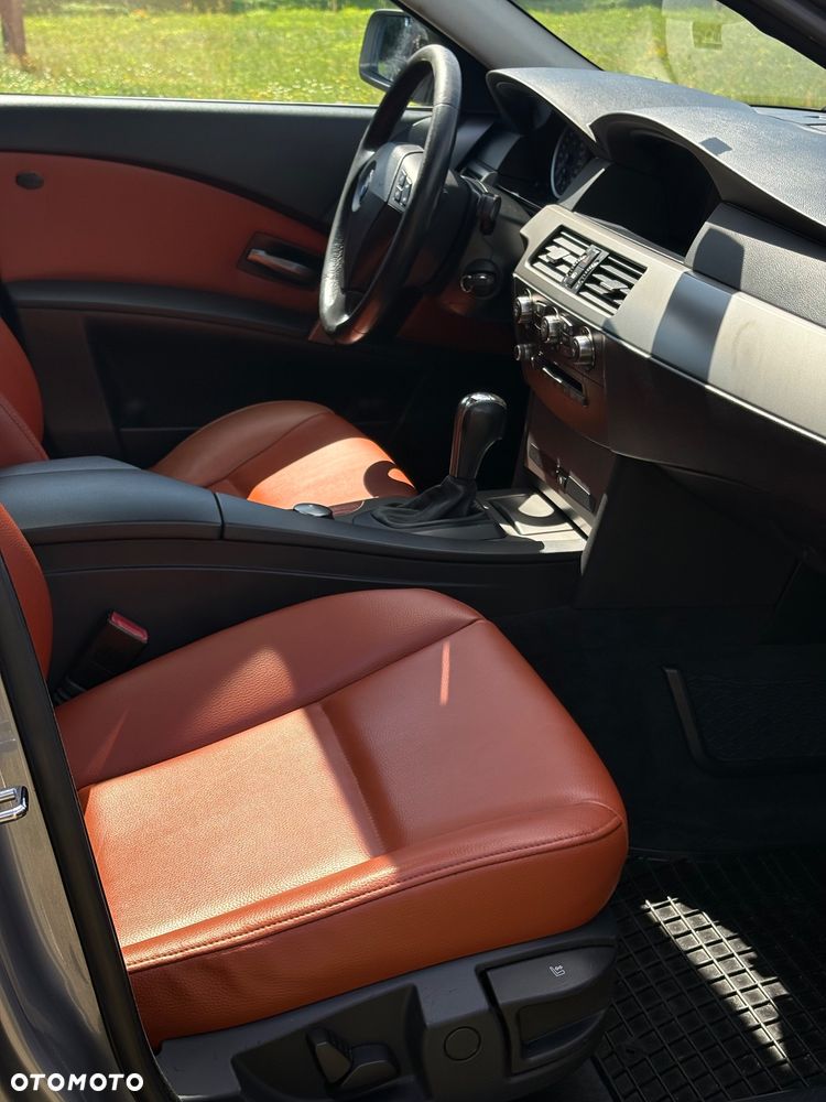 BMW Seria 5 - 11