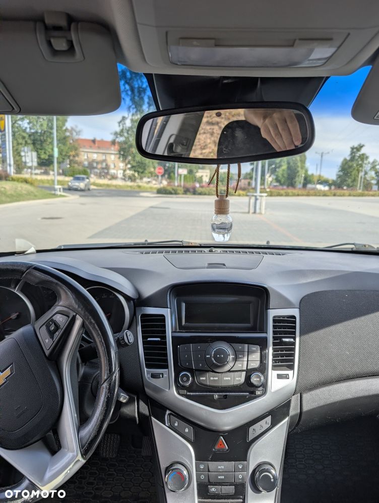 Chevrolet Cruze 2012 photo 5