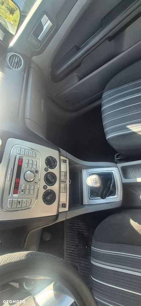 Ford Focus 1.6 TDCi DPF Silver Magic - 14