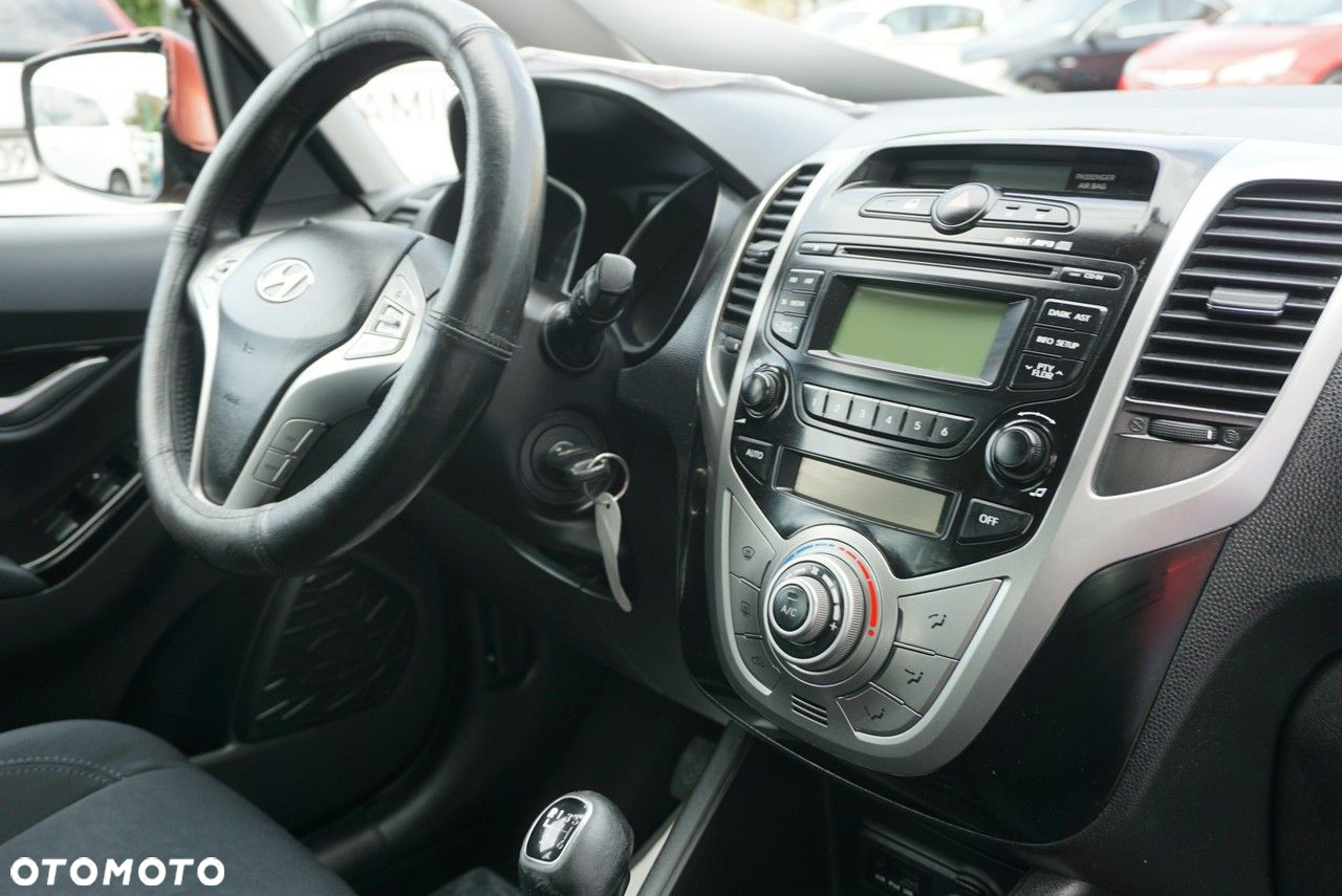 Hyundai ix20 - 23