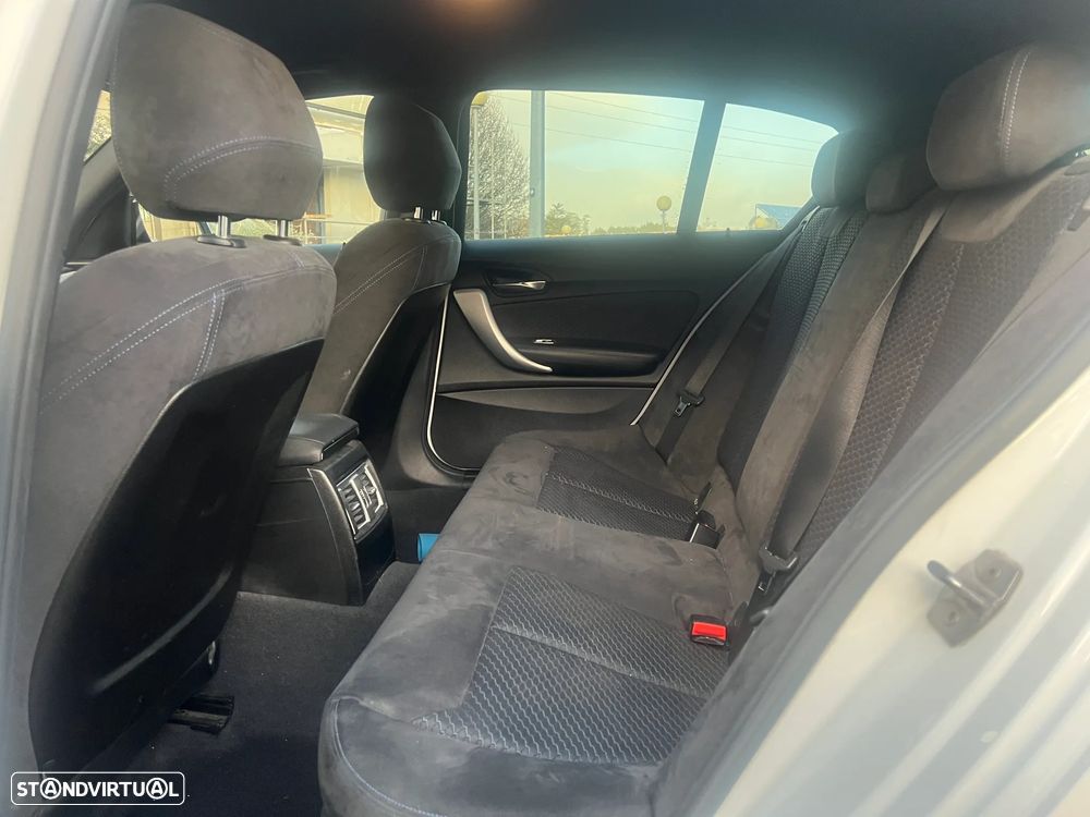 BMW 116 d Pack M - 11