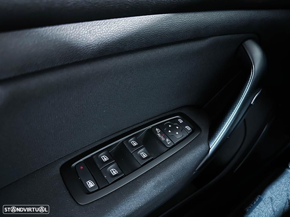 Renault Mégane 1.6 Plug-In Limited - 48