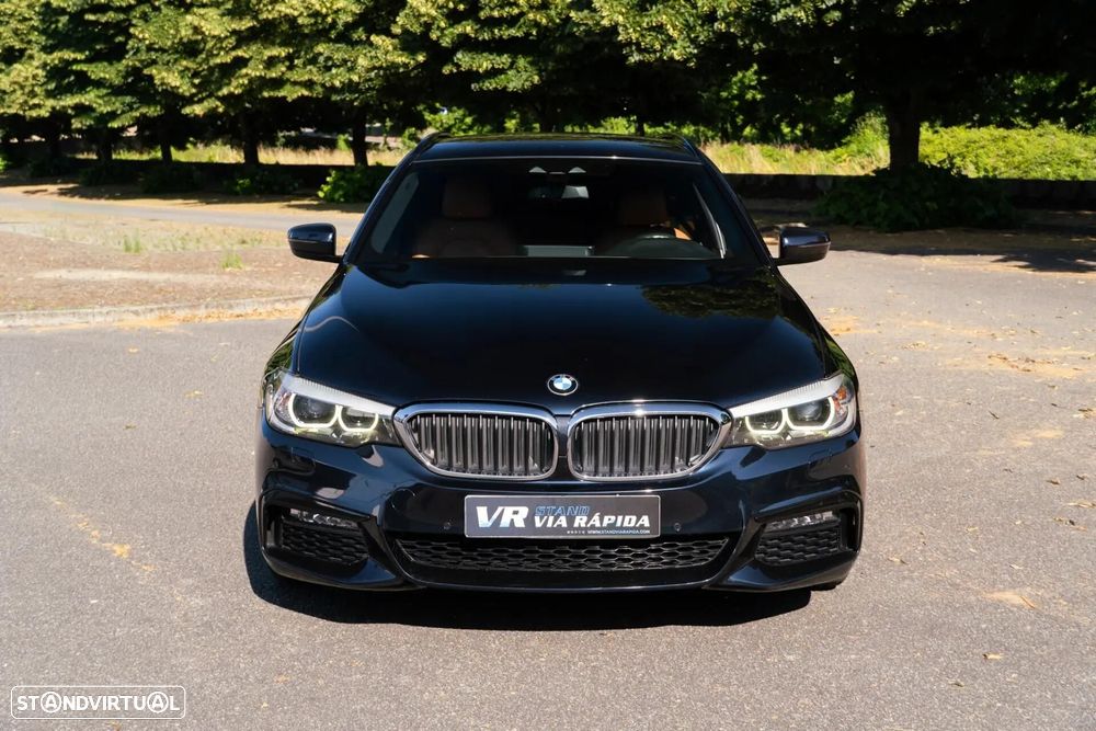 BMW 520 d Pack Desportivo M Auto - 3