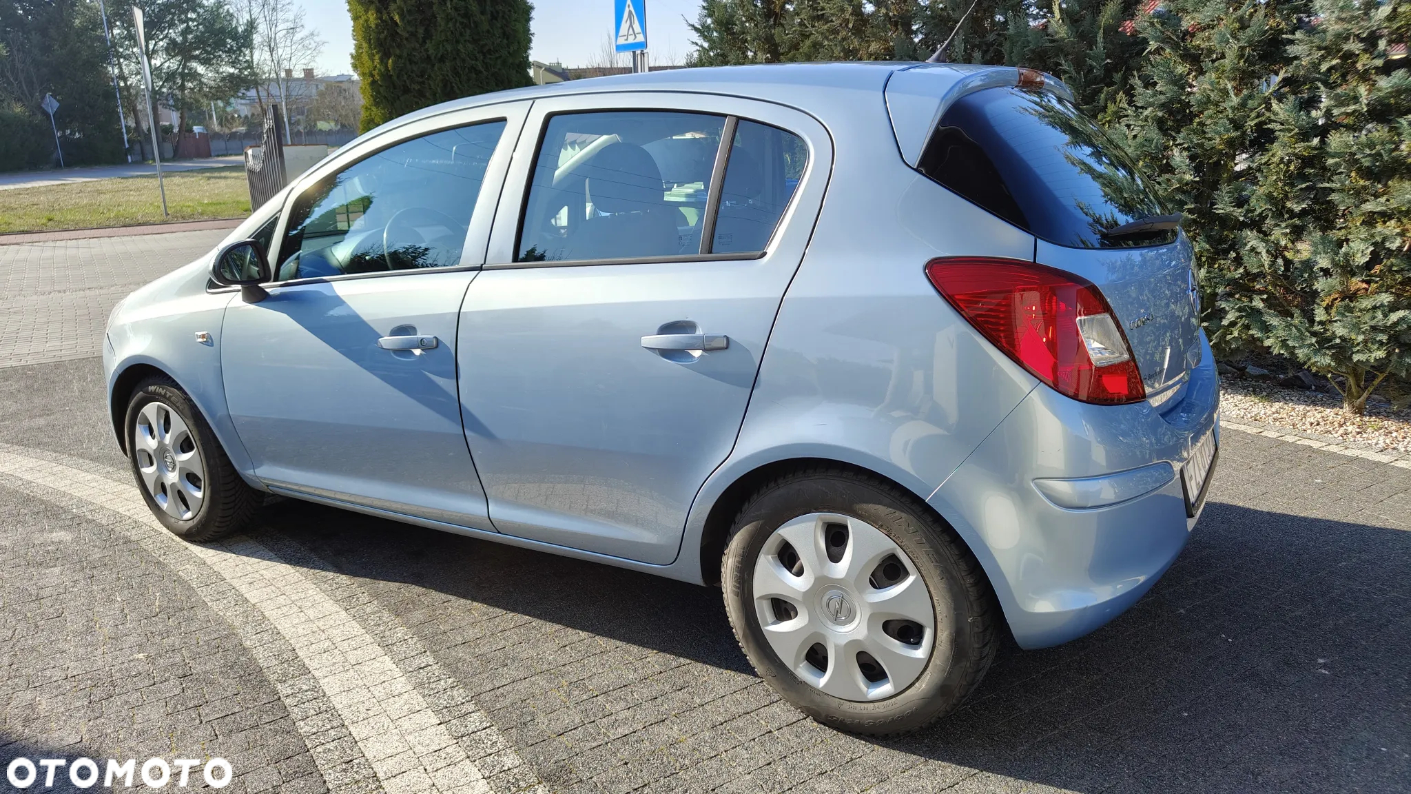 Opel Corsa 1.2 16V Cosmo - 7