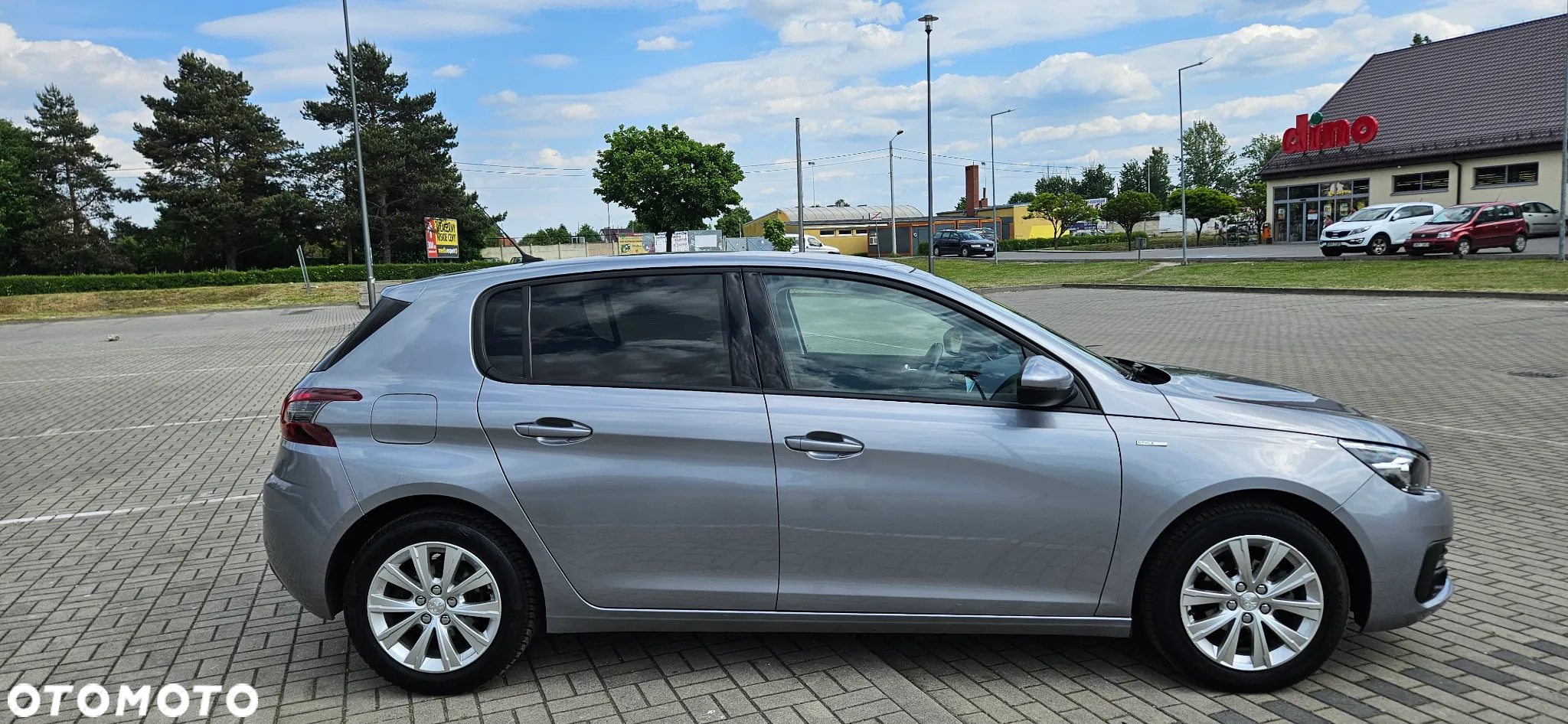Peugeot 308 1.2 PureTech GPF Allure S&S - 18