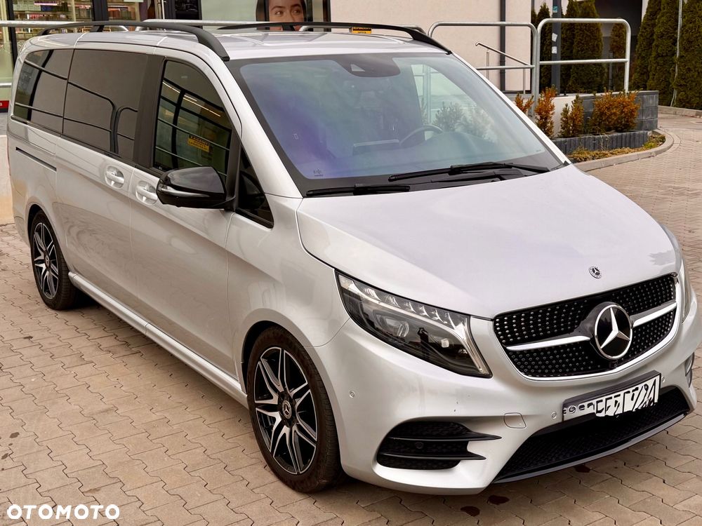 Mercedes-Benz Klasa V - 6