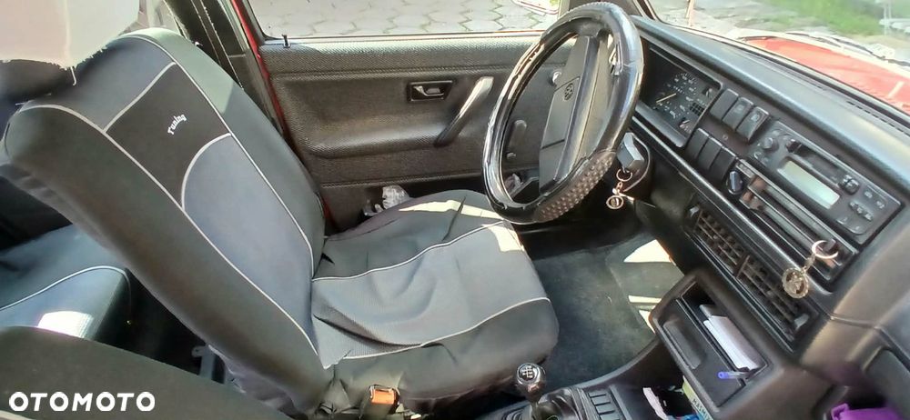 Volkswagen Golf 1.6 CL D - 5