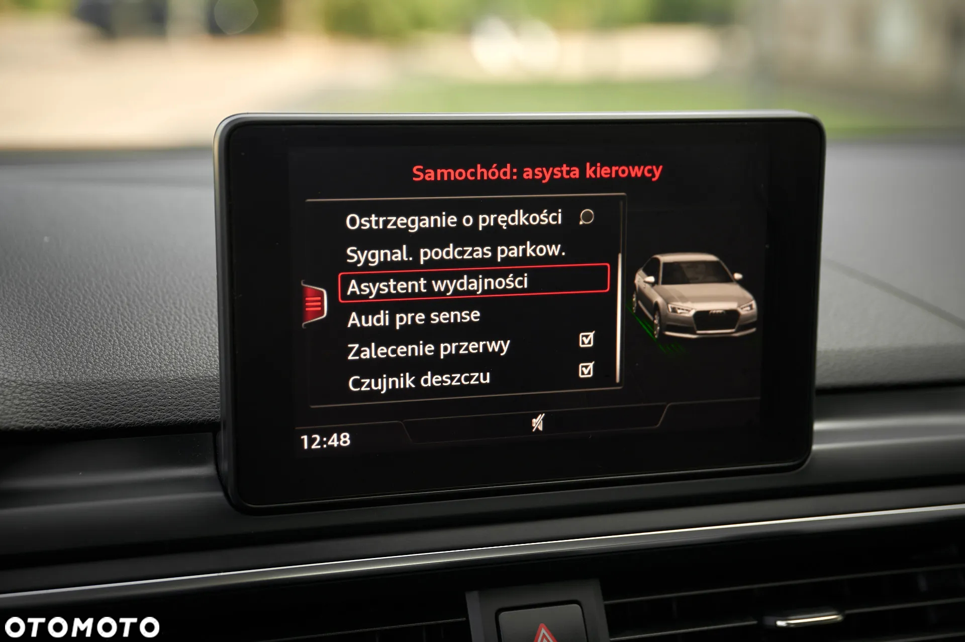 Audi A4 2.0 TDI ultra S tronic design - 34