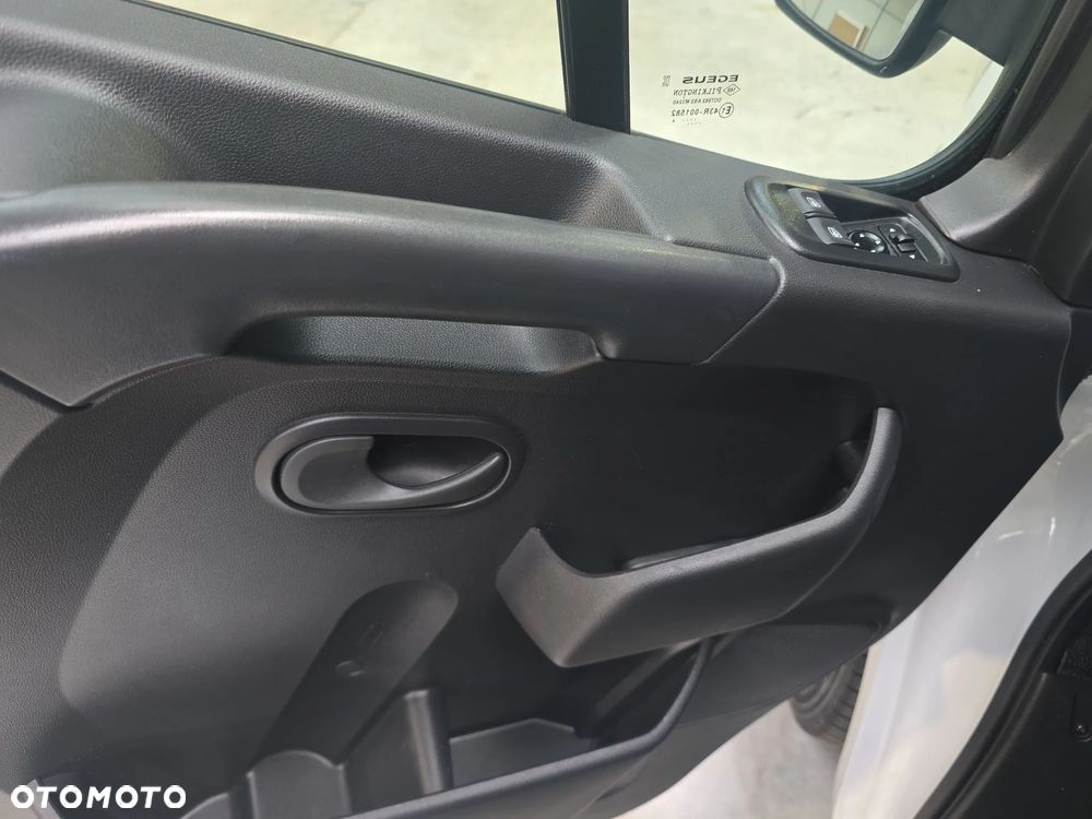 Renault master - 10
