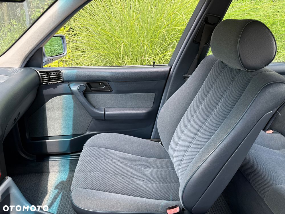 BMW Seria 5 525i - 19