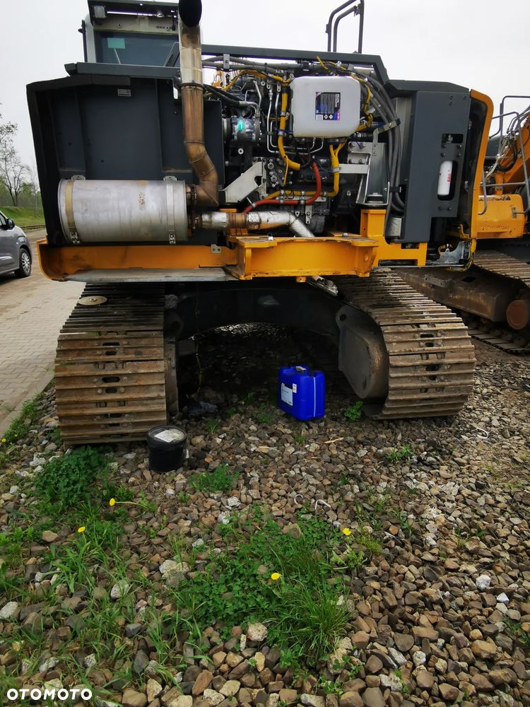 Liebherr R922NLC - 3