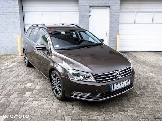 Volkswagen Passat 2.0 TDI Comfortline - 12